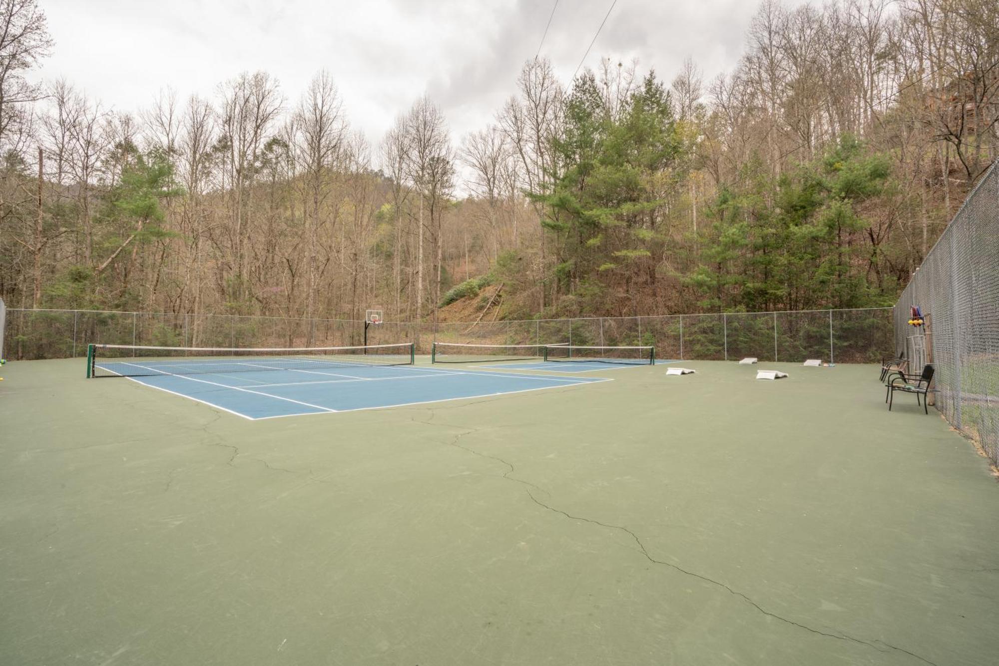 Hawks Nest Mountain Cabin Sevierville Exterior photo